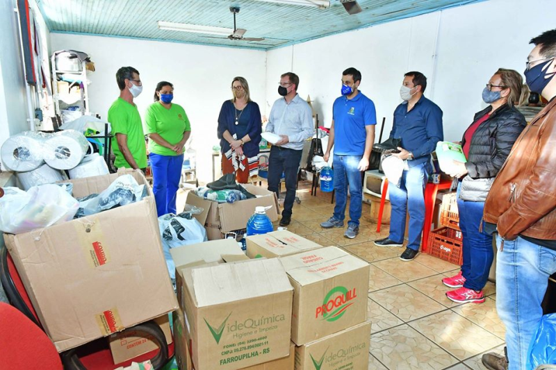 Município repassa doações aos associados da Ecos do Verde